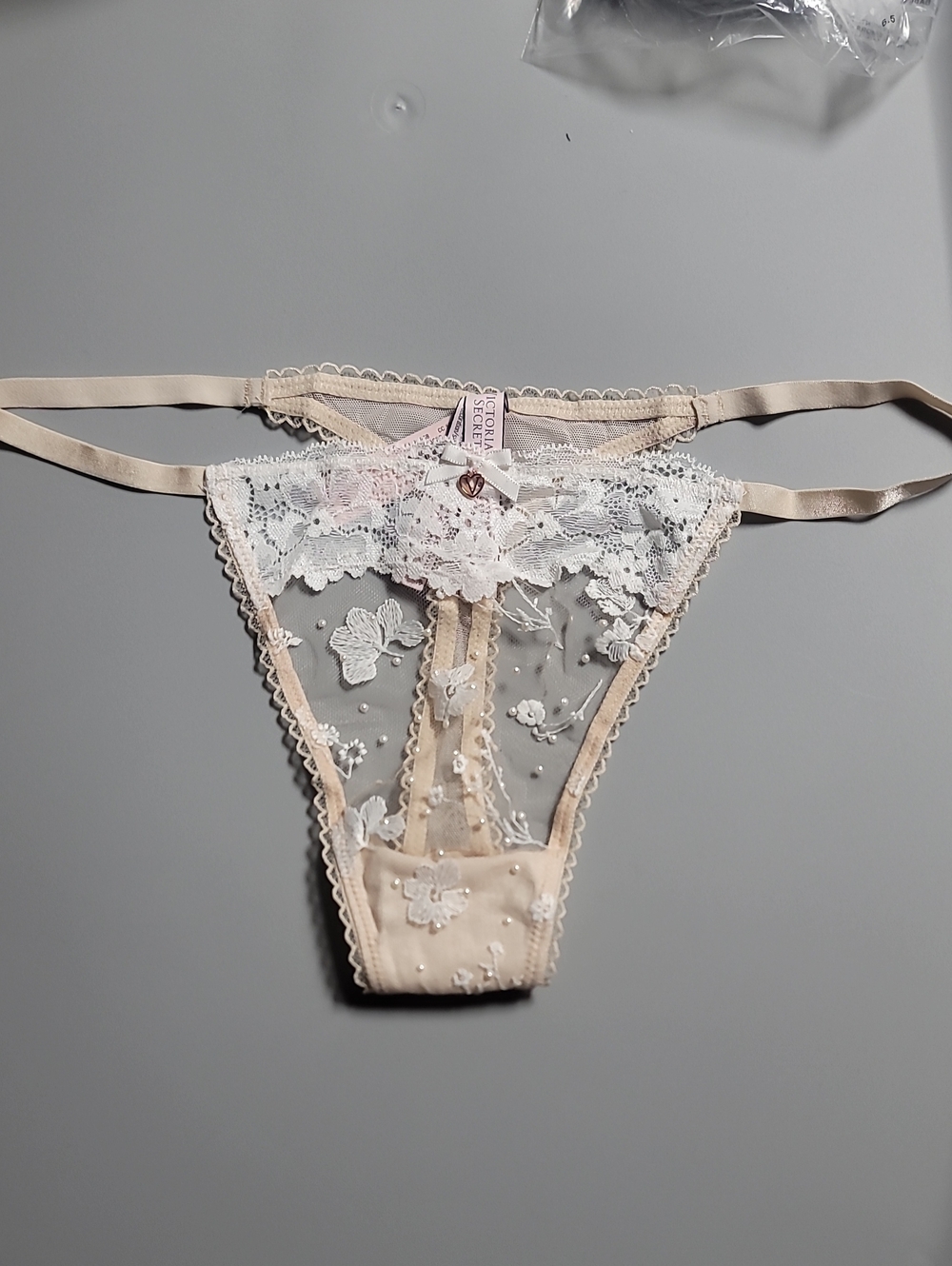 Victoria's secret floral lace And embroidered Faux Pearl string thong panty XS